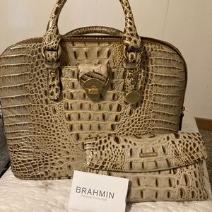 Brahmin Large Sachel